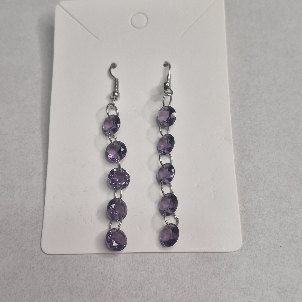 Elegant Silver-tone Vertical Row Of Faceted Purple Crystals Drop Earrings